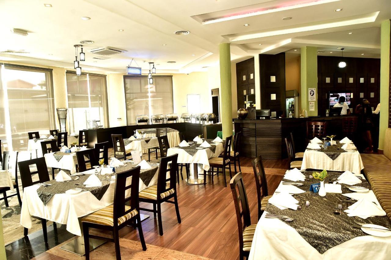 Hotel Golden Tulip Ibadan Extérieur photo
