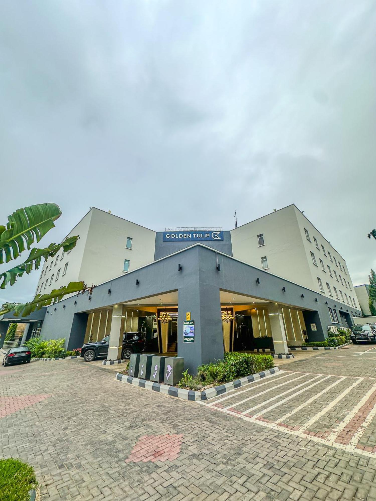 Hotel Golden Tulip Ibadan Extérieur photo