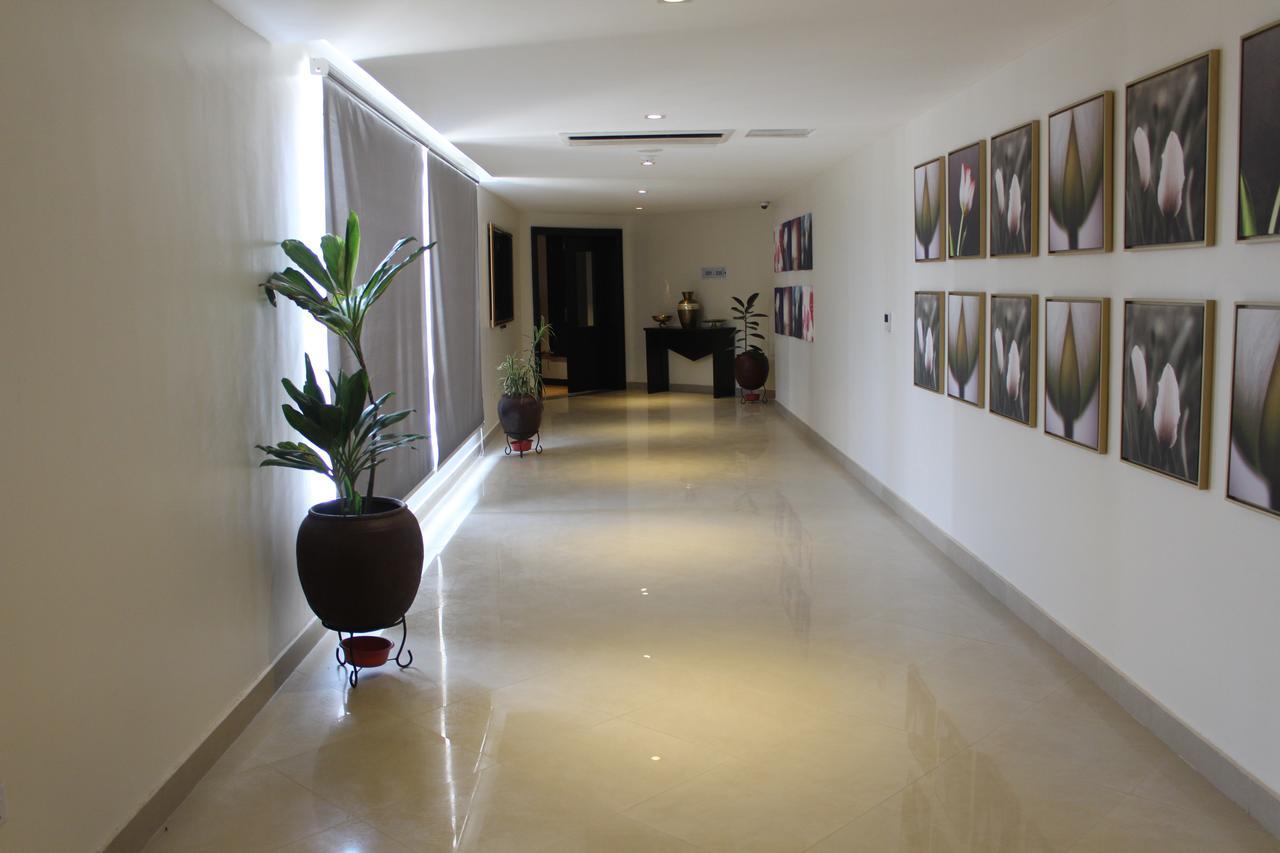 Hotel Golden Tulip Ibadan Extérieur photo